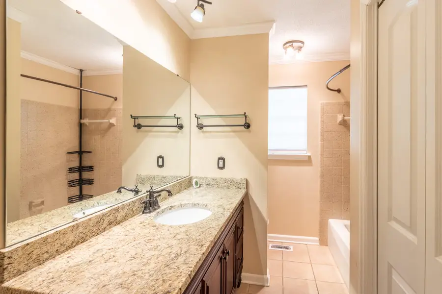 901 Spurling Drive, Hixson, TN 37343 - #3