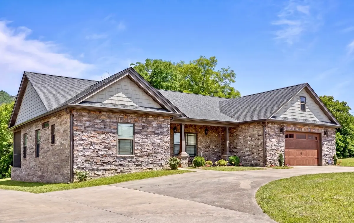 352 Tennessee Street, Ringgold, GA 30736 - #1