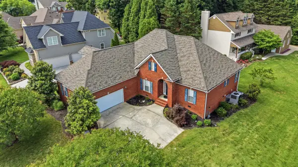 9349 Wandering Way, Ooltewah, TN 37363