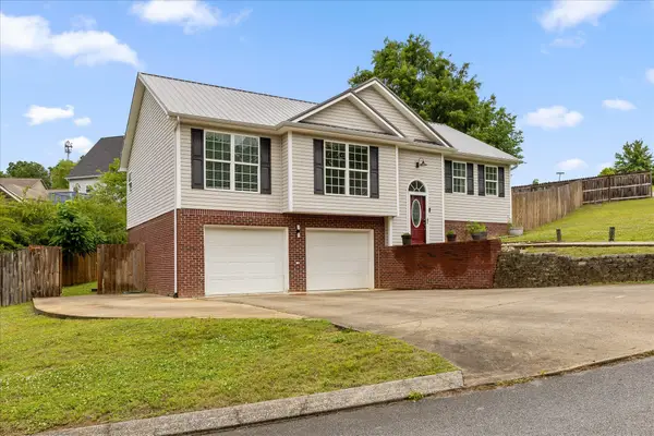 9451 Hackberry Lane, Soddy Daisy, TN 37379