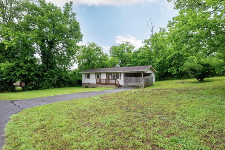 3302 Lee Avenue, Chattanooga, TN 37419 - #2