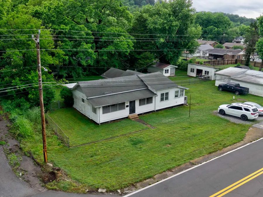 710 2nd Street, South Pittsburg, TN 37380 - #2