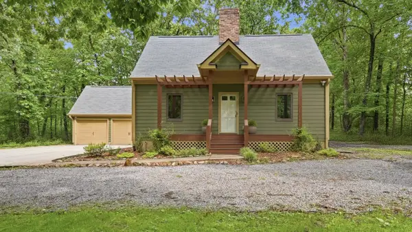 2604 Stewart Road, Signal Mountain, TN 37377