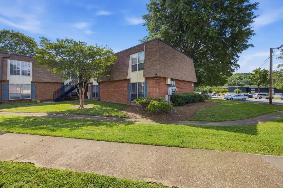 900 Mountain Creek Road # Q264, Chattanooga, TN 37405 - #2
