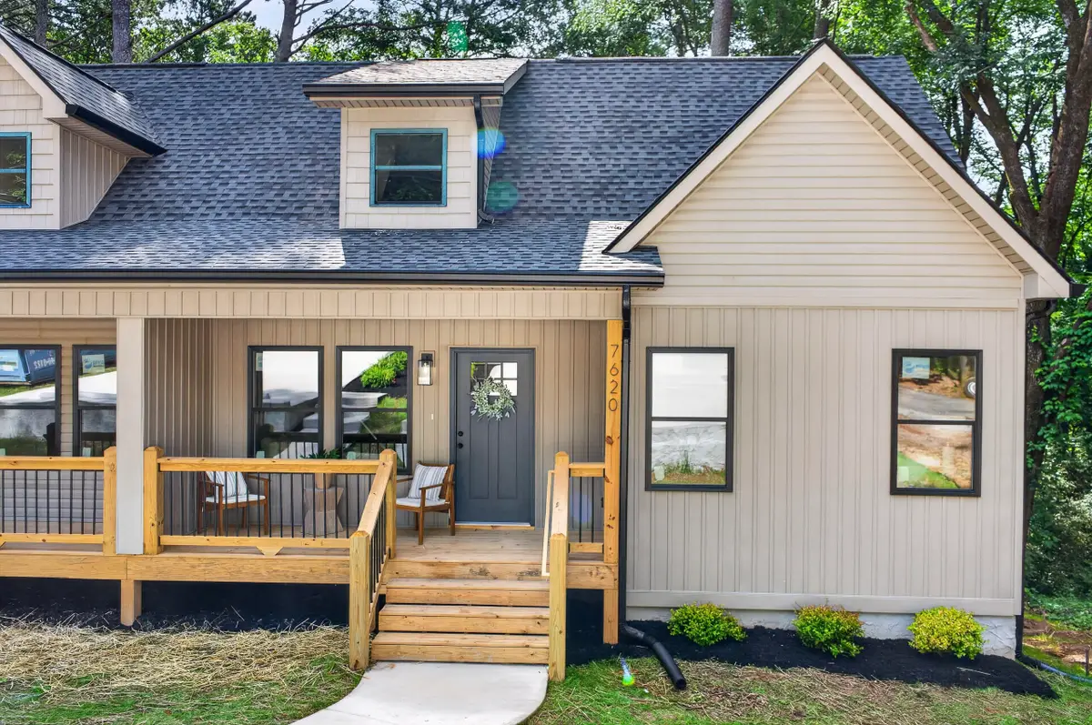 7620 Bishop Drive, Chattanooga, TN 37416 - #1
