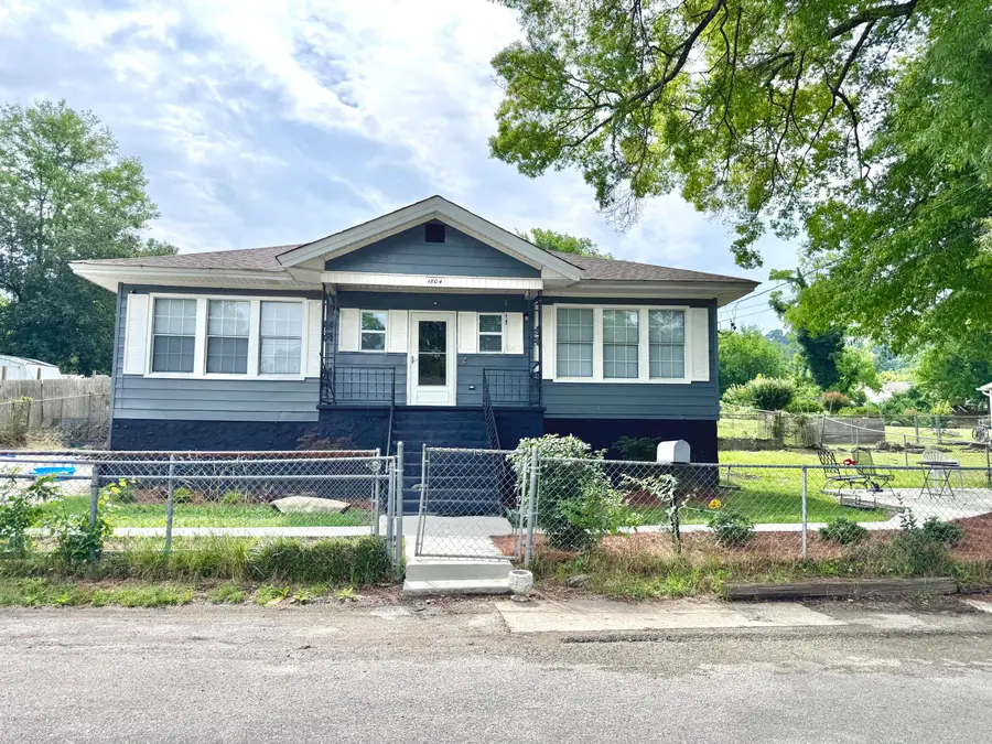 1804 Arlington Avenue, Chattanooga, TN 37406 - #2