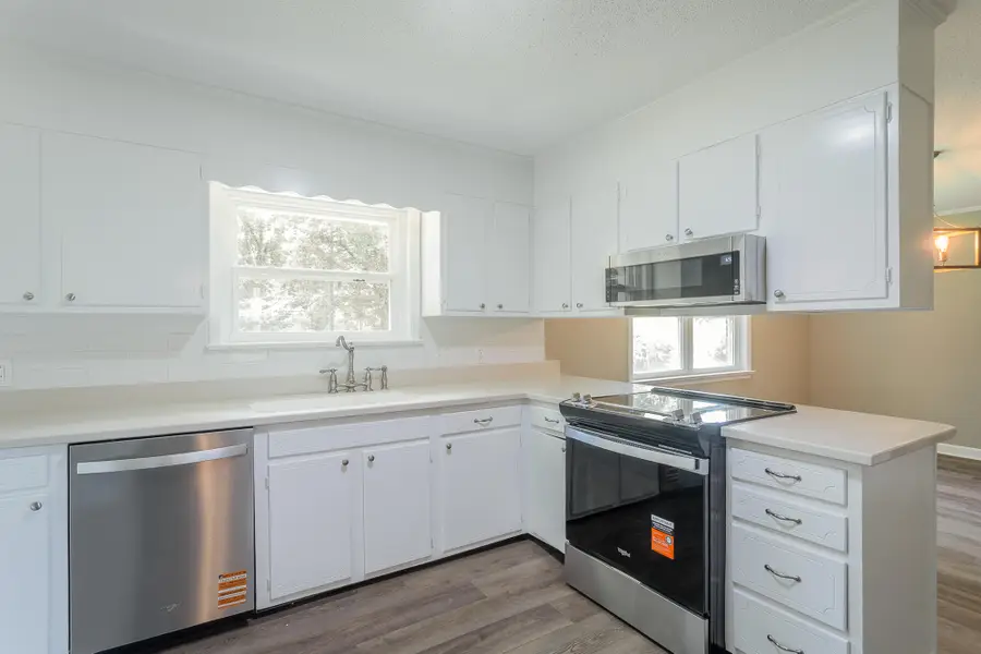 2102 Colonial Parkway Drive, Chattanooga, TN 37421 - #2