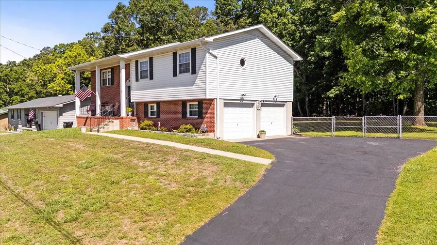 157 Pine Street, Ringgold, GA 30736 - #3
