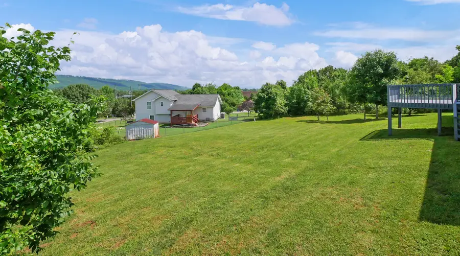 217 Lookout Circle, Trenton, GA 30752 - #2