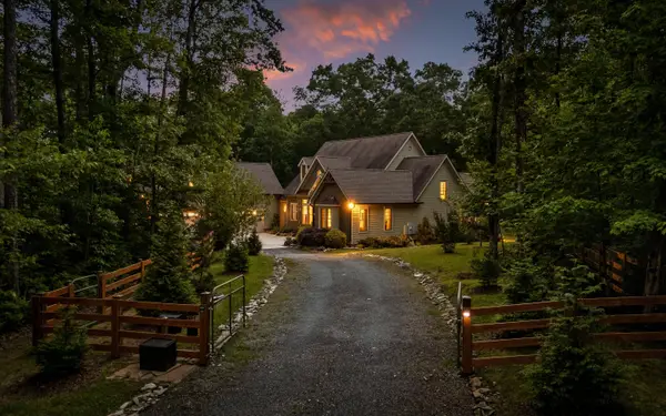 266 Beaten Path Road E, Signal Mountain, TN 37377