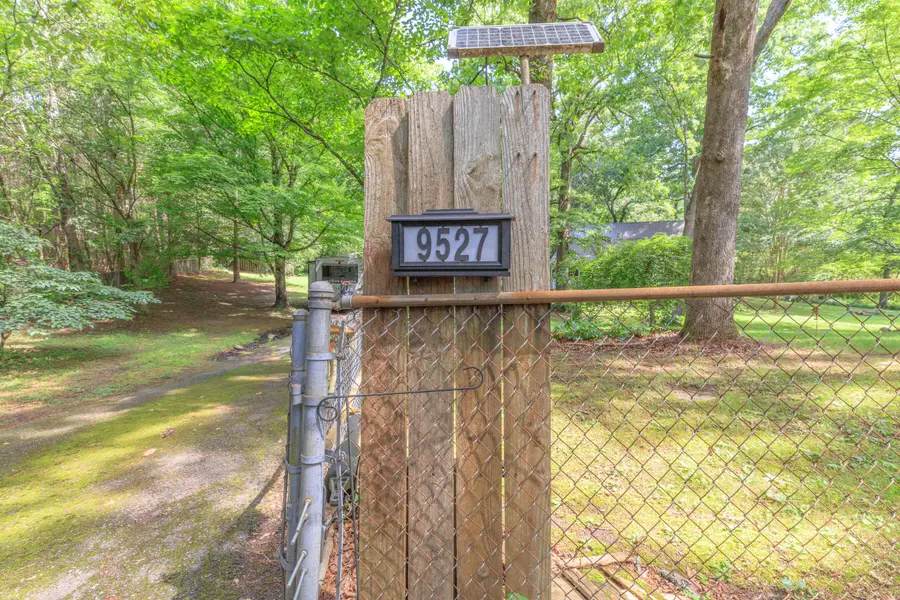 9527 E Brainerd Road, Chattanooga, TN 37421 - #3