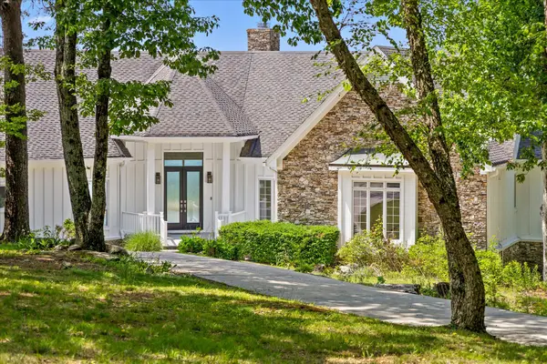 921 Rose Marie Court, Soddy Daisy, TN 37379