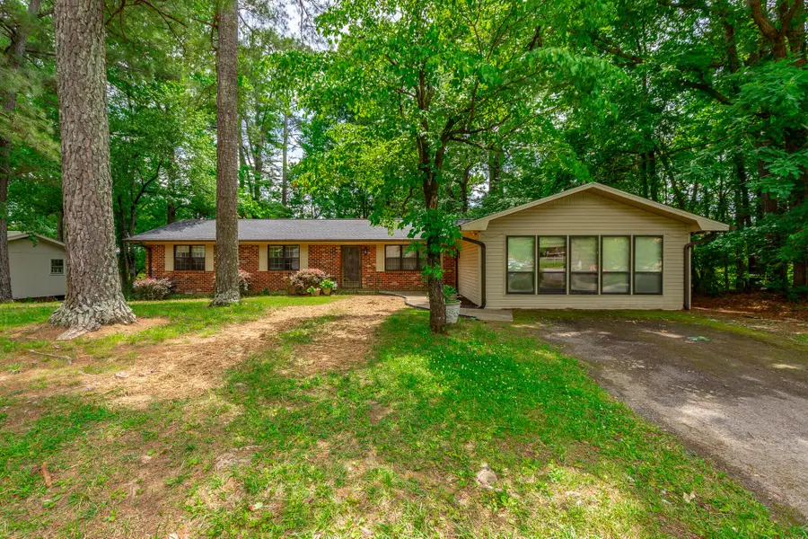 445 Mohawk Drive, Cleveland, TN 37312 - #2