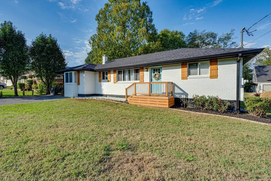3221 Mountain View Drive, Chattanooga, TN 37419 - #2