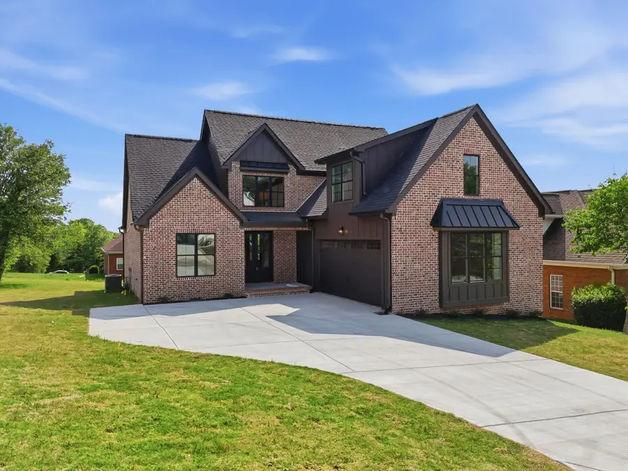 9842 Leslie Sandidge Drive, Ooltewah, TN 37363 - #2