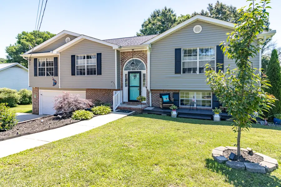 8618 Brookshadow Drive, Hixson, TN 37343 - #2