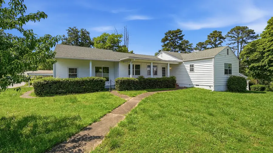 1205 Mccord Avenue, Chattanooga, TN 37404 - #2