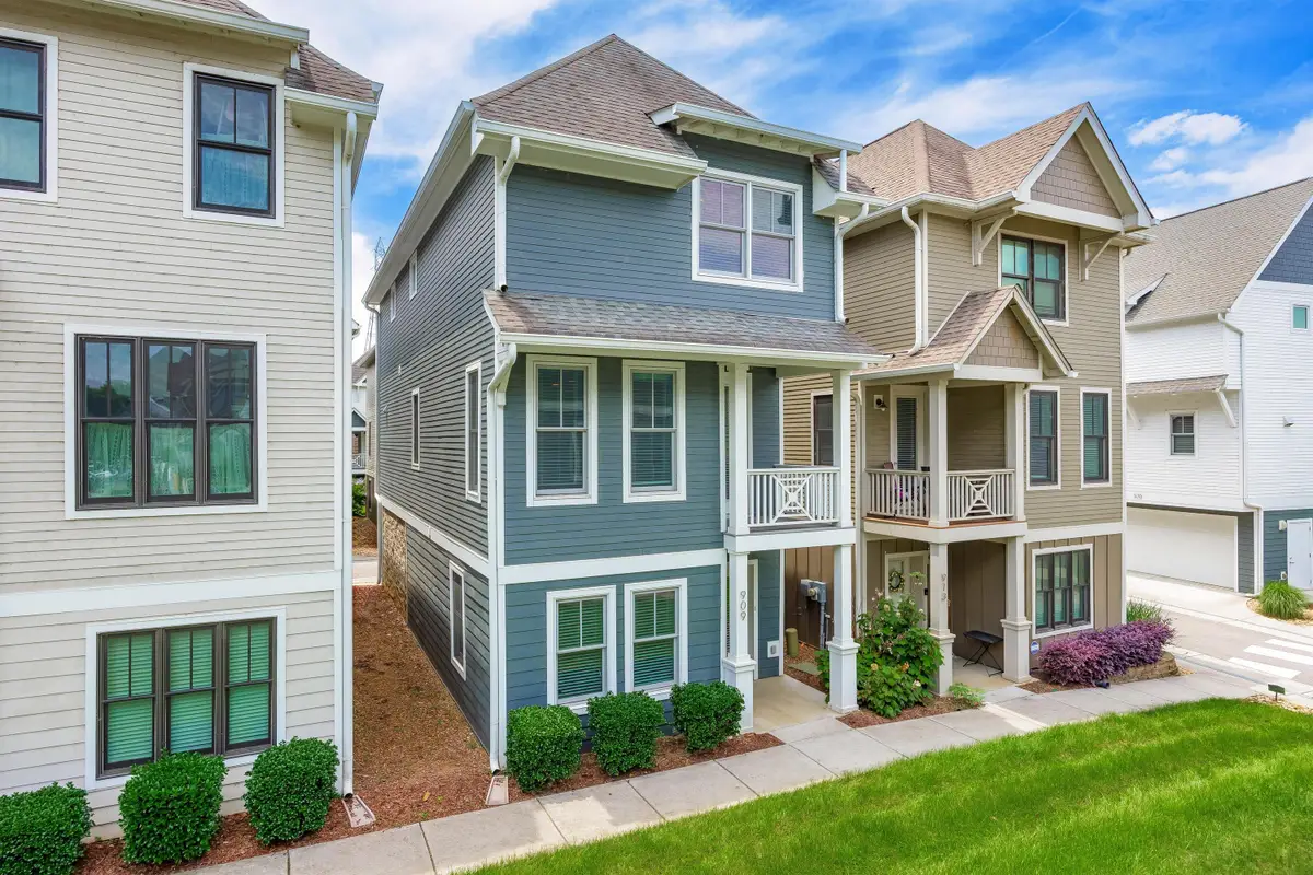 909 Spinnaker Way, Chattanooga, TN 37402 - #1