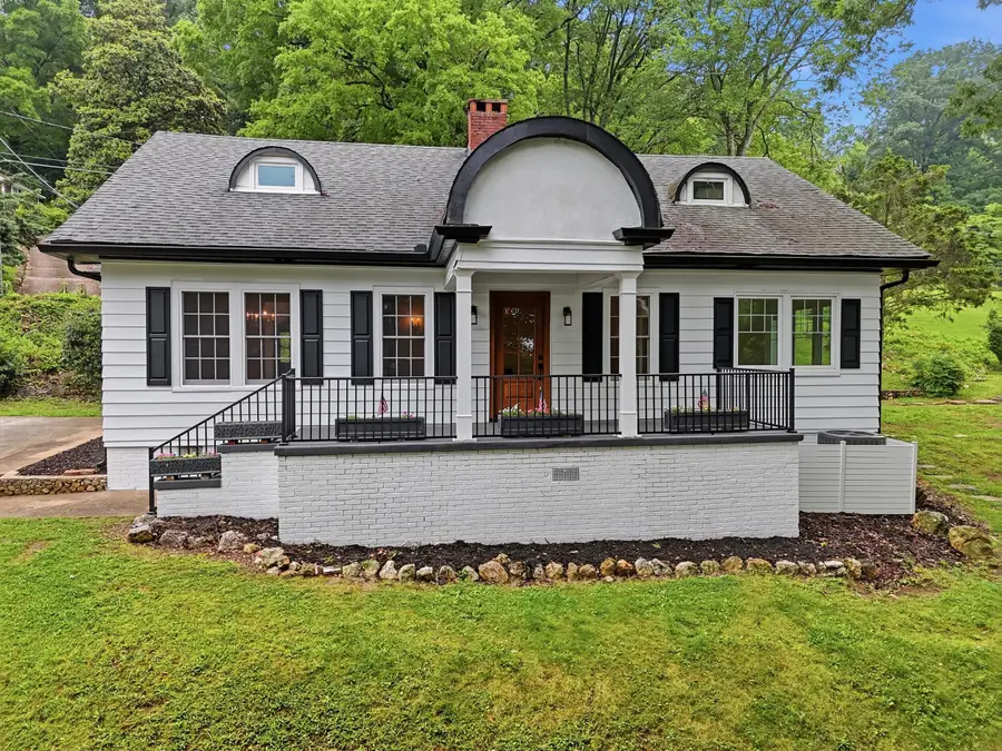 2100 Ridgewood Drive, Chattanooga, TN 37404 - #2