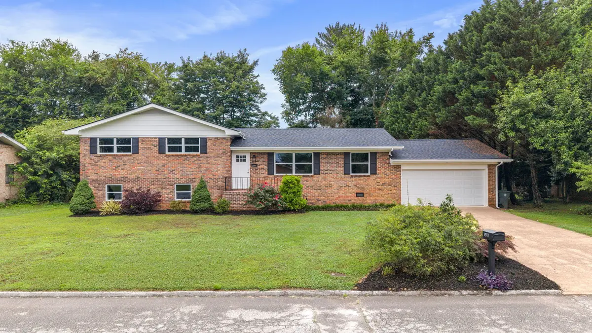 2307 Brookhaven Circle, Chattanooga, TN 37421 - #1