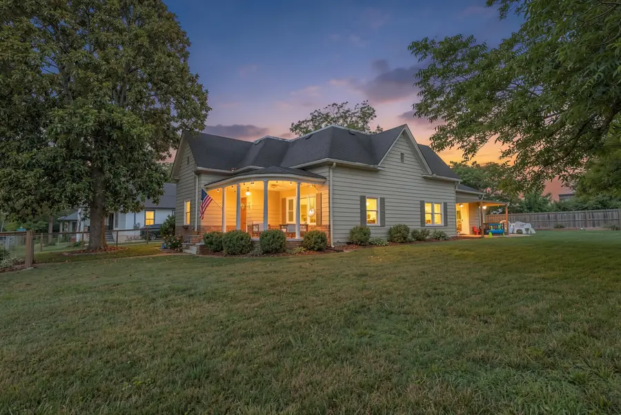 907 S Highland Park, Chattanooga, TN 37404 - #2