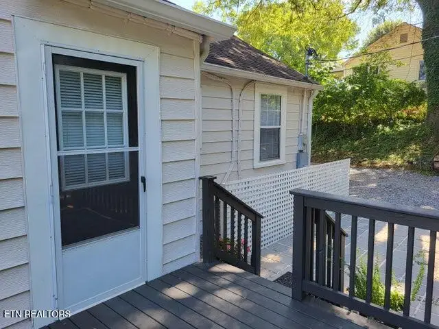 300 S Oak Street, Sweetwater, TN 37874 - #2