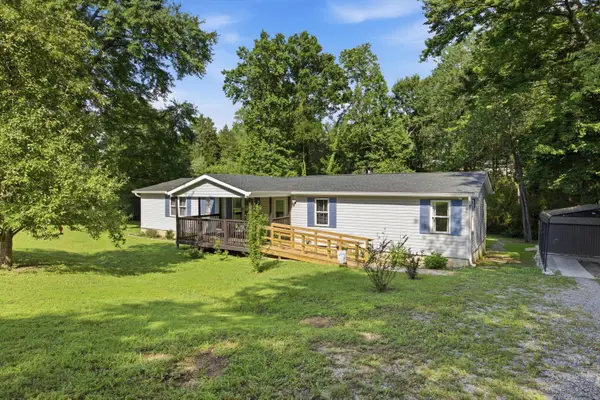 1713 Santa Barbara Circle, Soddy Daisy, TN 37379