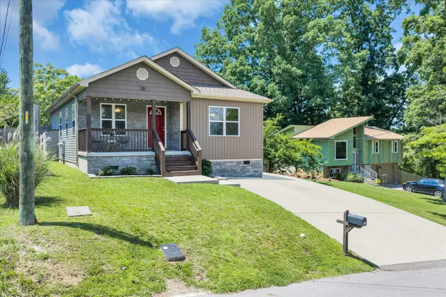 719 Hargraves Avenue, Chattanooga, TN 37411 - #3
