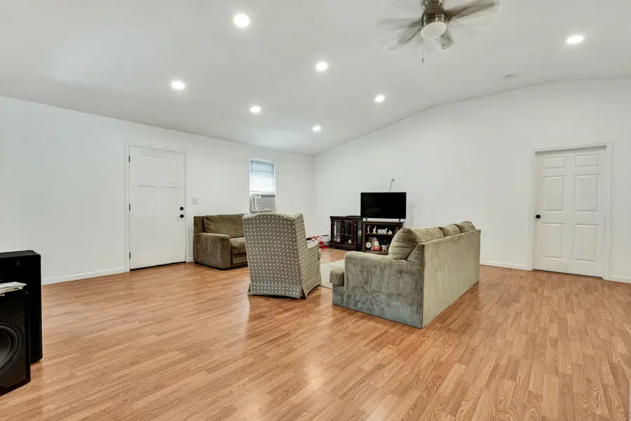 200 Queens Lane, Decatur, TN 37322 - #2