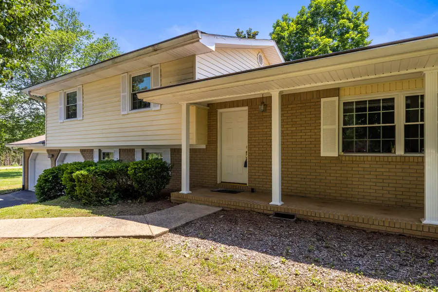 914 Valleywood Drive, Hixson, TN 37343 - #2