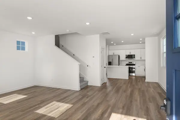 896 Foxtail Drive #64, Chattanooga, TN 37421