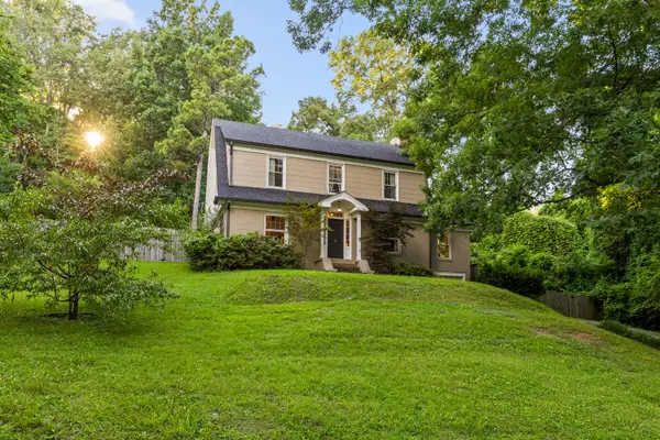 215 N Seminole Drive, Chattanooga, TN 37411