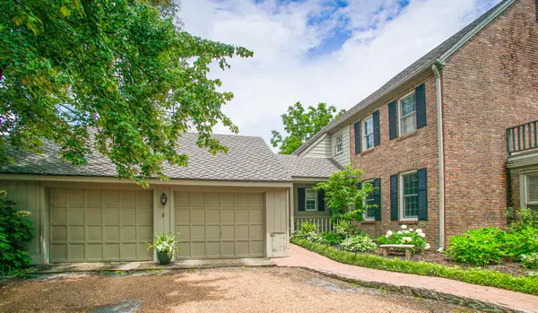 100 Scenic Highway #One, Lookout Mountain, TN 37350