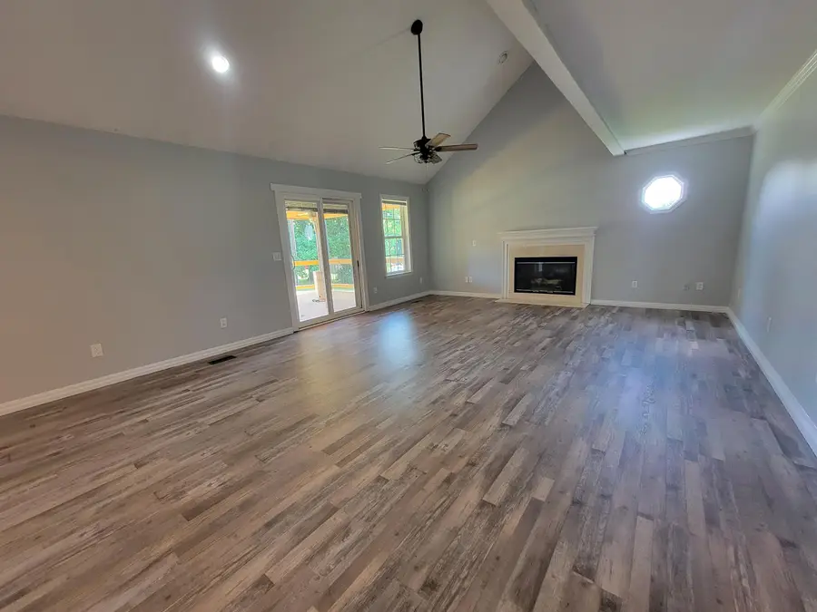 696 Thomas Avenue, Chickamauga, GA 30707 - #2