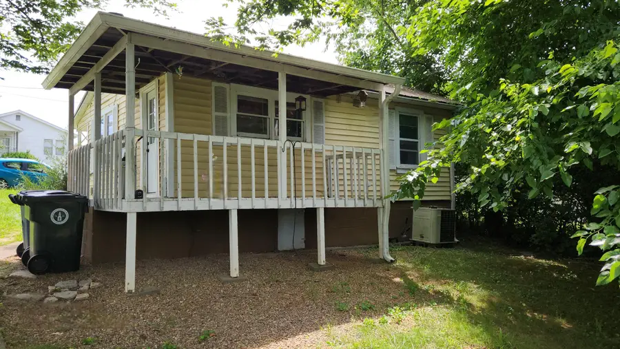 602 Baker Street, Morristown, TN 37813 - #2