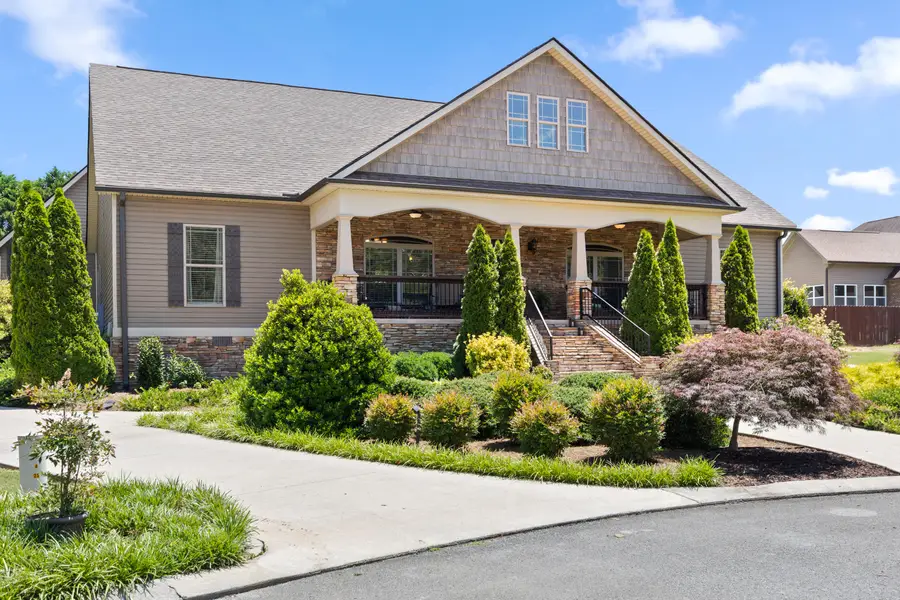 46 W Acorn Drive, Rock Spring, GA 30739 - #2