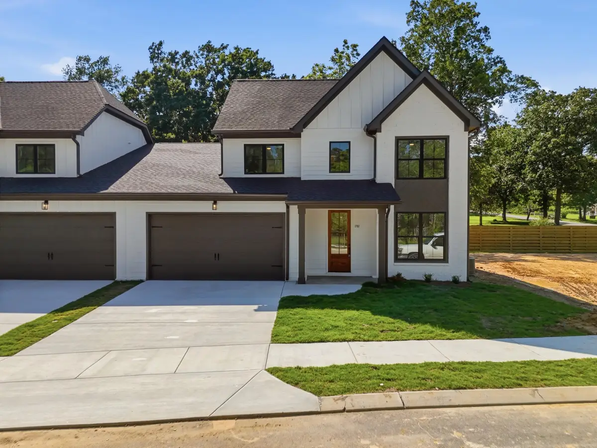 3390 Easton Ave #102, Chattanooga, TN 37415 - #1