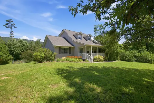 67 Whispering Pines Drive, Trenton, GA 30752