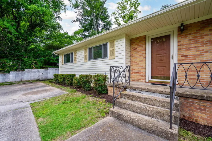 708 Claremont Circle, Chattanooga, TN 37412 - #3