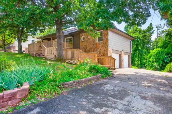 2904 Old Britain Circle, Chattanooga, TN 37421