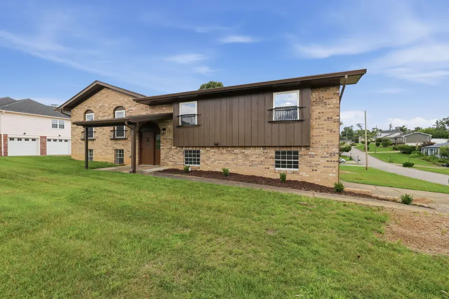 2802 Saint Lawrence Road, Chattanooga, TN 37421 - #3