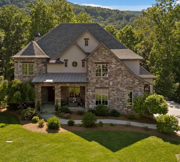 842 Dry Branch Court, Chattanooga, TN 37419