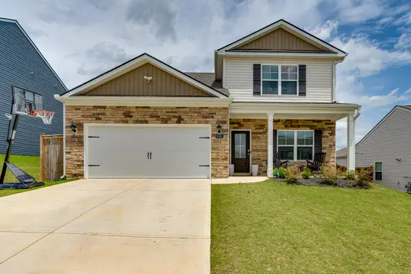 8583 Raspberry Way, Ooltewah, TN 37363