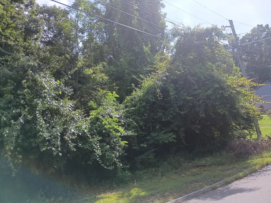 ------- Northway Lane, Chattanooga, TN 37406 - #2