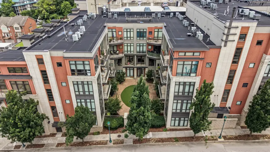 129 Walnut Street #Unit 022, Chattanooga, TN 37403 - #2