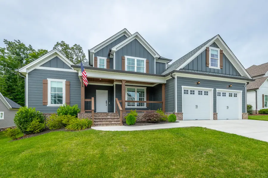 252 Goose Creek Circle, Soddy Daisy, TN 37379 - #2