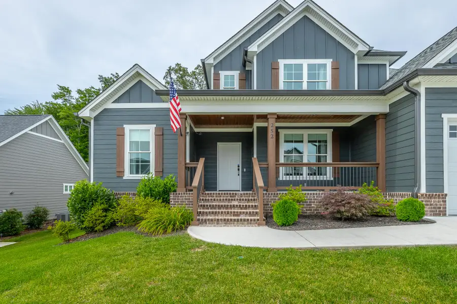 252 Goose Creek Circle, Soddy Daisy, TN 37379 - #3
