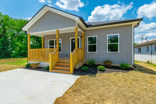 4229 Quinn Adams Street, Chattanooga, TN 37410
