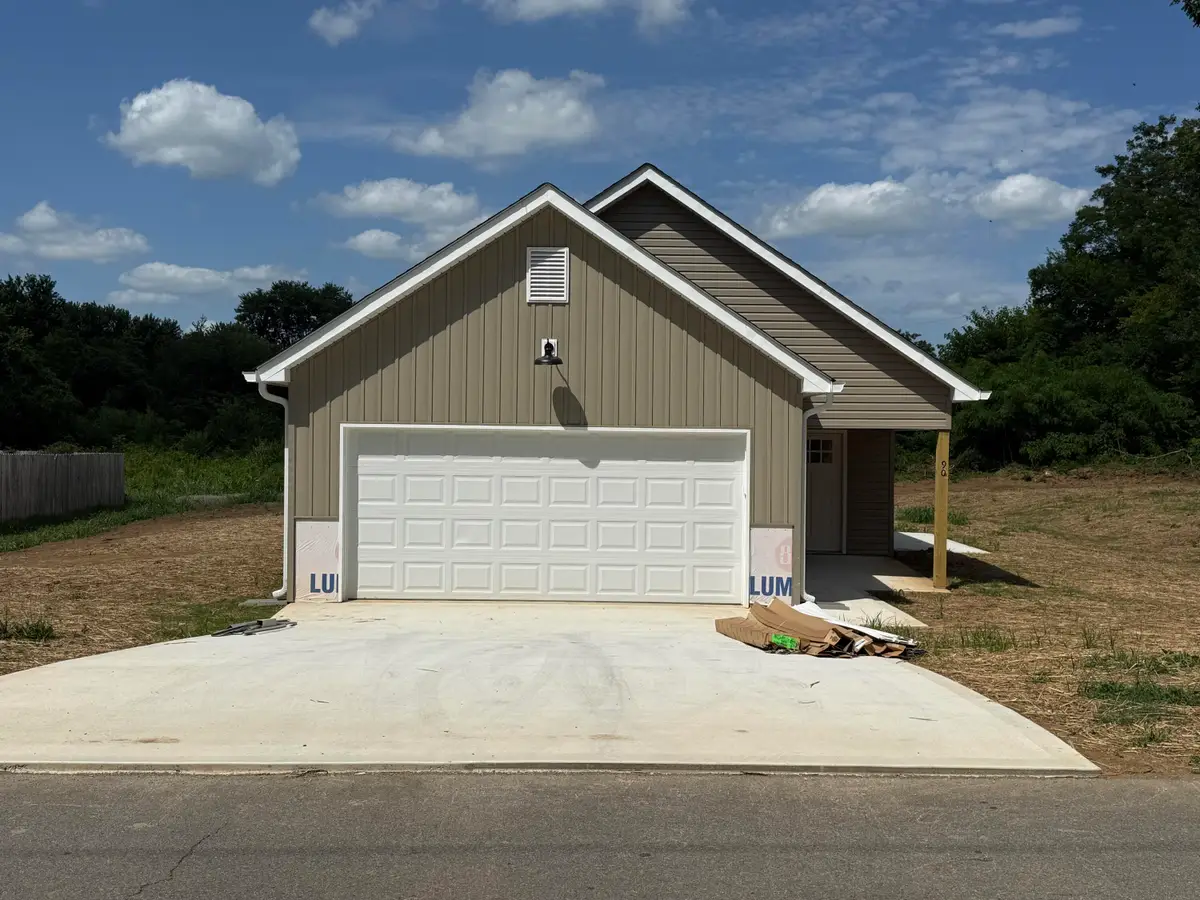 90 Cleveland Avenue, Pikeville, TN 37367 - #1