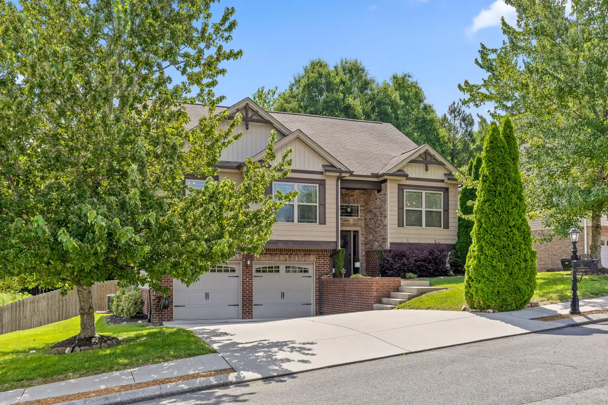 8380 Midwestern Drive, Hixson, TN 37343 - #1